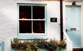 Boutique Fisherman'S Grade II Listed Cottage