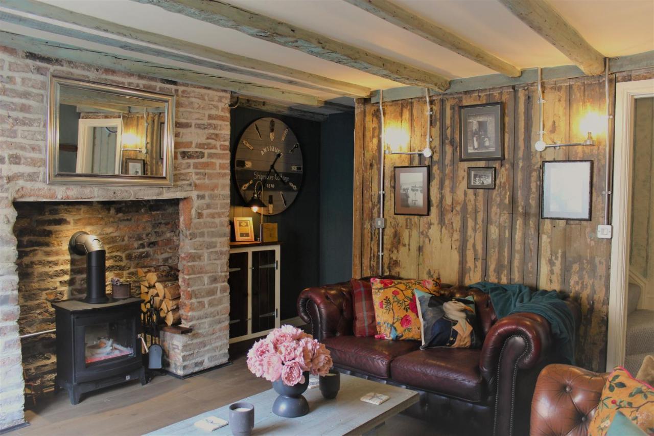 Boutique Fisherman'S Grade II Listed Cottage Scarborough Exterior photo